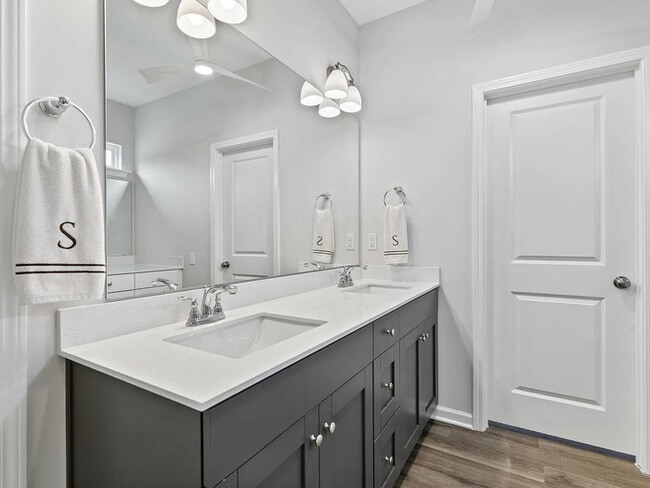 Building Photo - Earn Wealth While Leasing - Like a Homeowner - Lease to Own