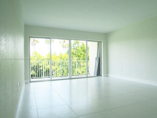 Building Photo - 7701 SW 88th St