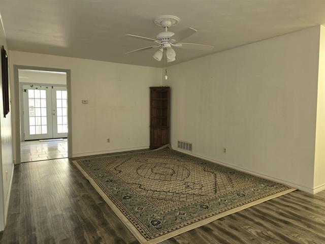 Building Photo - 410 Muriel Dr