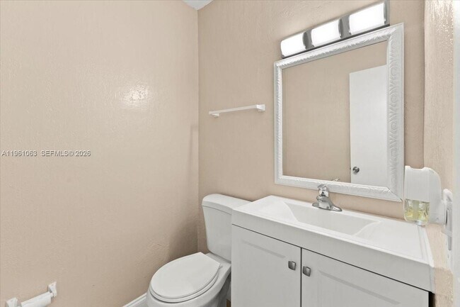 Building Photo - 1340 NW 8th Ave