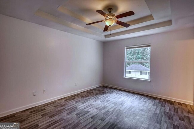 Building Photo - 2119 Briar Glen Ln SW