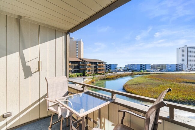 Building Photo - 9501 Maison Ct