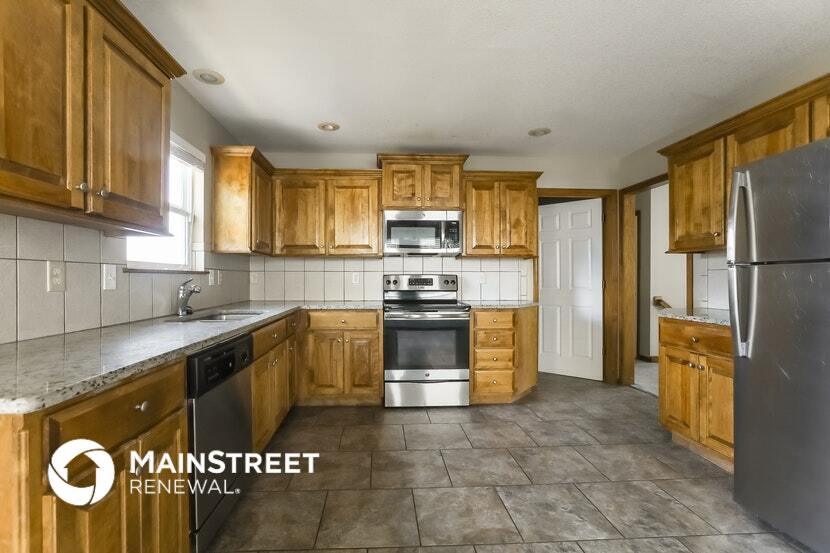 Building Photo - 12210 E 56th Terrace