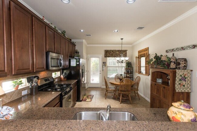 Building Photo - 14001 Avery Ranch Blvd