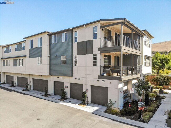 Building Photo - 29438 Urbia Way