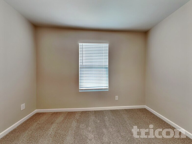 Building Photo - 357 Indian River Dr