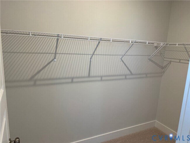 Building Photo - 9434 Alquist St