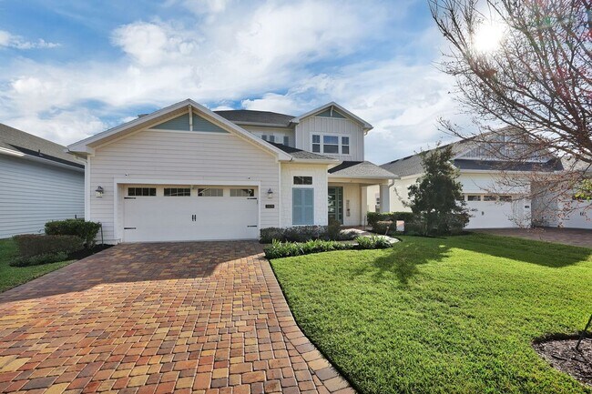Building Photo - 2839 Montilla Dr