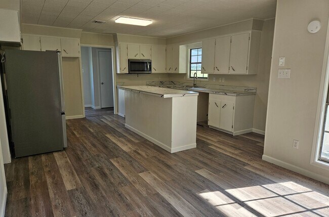 Building Photo - 9733 Cotton Loop