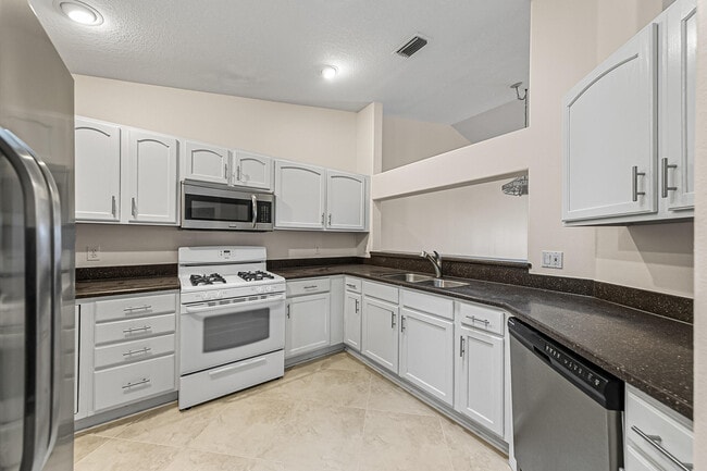 Building Photo - 277 Coastal Hill Dr