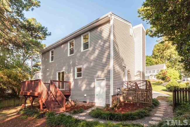 Building Photo - 8324 Bellingham Cir