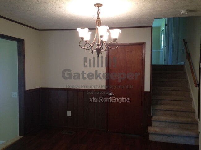 Building Photo - 695 Georgia Ave