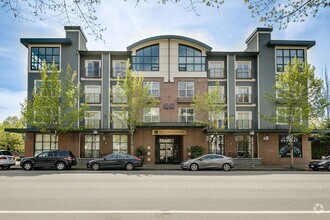 Building Photo - Spacious 2 bedroom Condo in Downtown Redmond