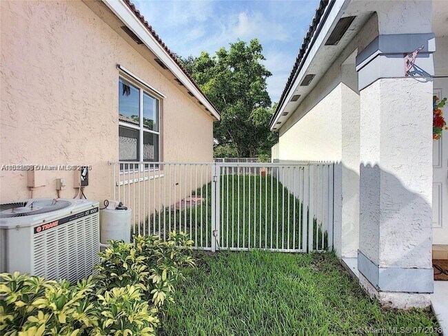 Building Photo - 17738 SW 20th St