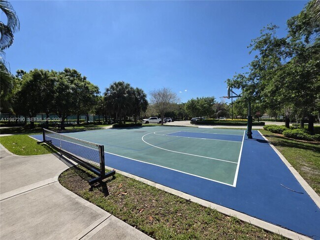 Building Photo - 16404 Diamond Head Dr