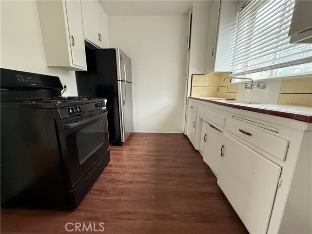 Building Photo - 7139 Kittyhawk Ave