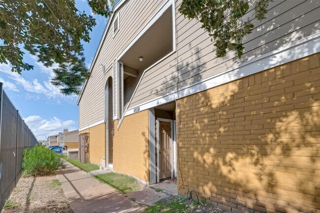 Building Photo - 12507 Ashford Meadow Dr