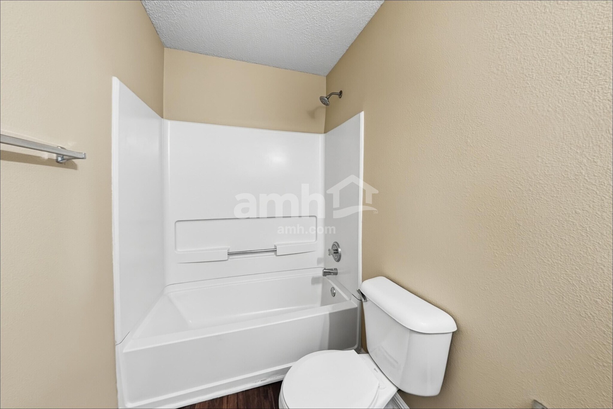 Building Photo - 10395 Carrington Way