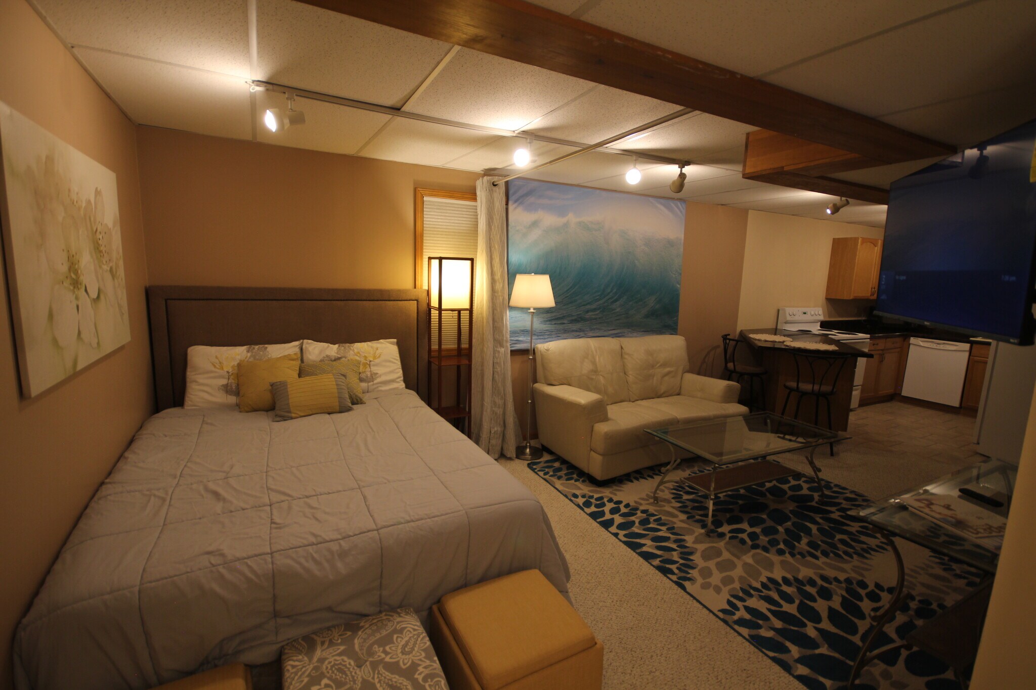 Building Photo - 289 Lionel Ln