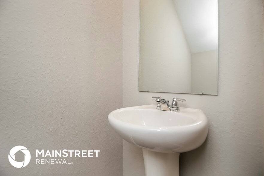 Building Photo - 314 Augusta Woods Dr