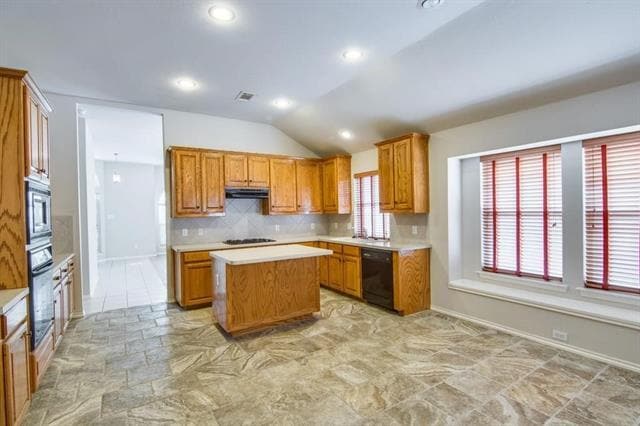Building Photo - 5817 Ozark Dr
