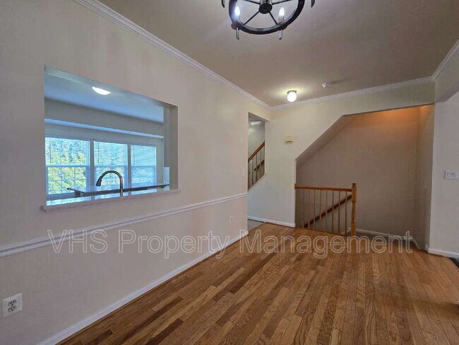 Building Photo - 6186 Library Ln