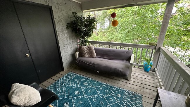 Building Photo - 3735 Donovan Dr