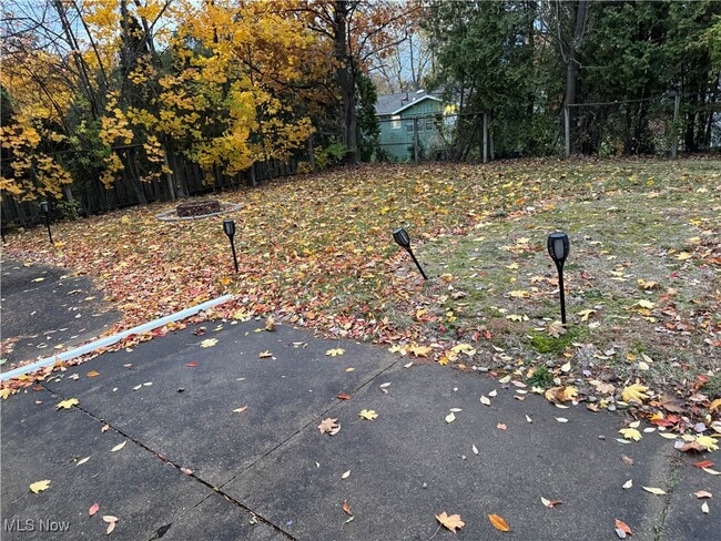 Building Photo - 2713 Smith Rd