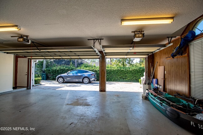 Building Photo - 13022 Huntley Manor Dr