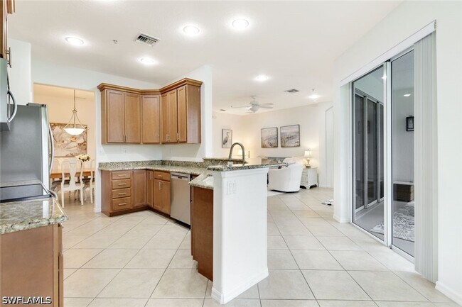 Building Photo - 12867 Carrington Cir