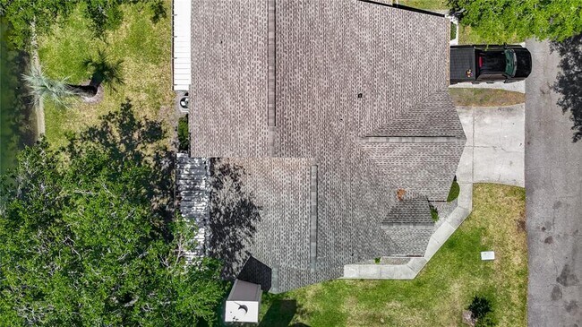Building Photo - 3611 Pine Knot Dr