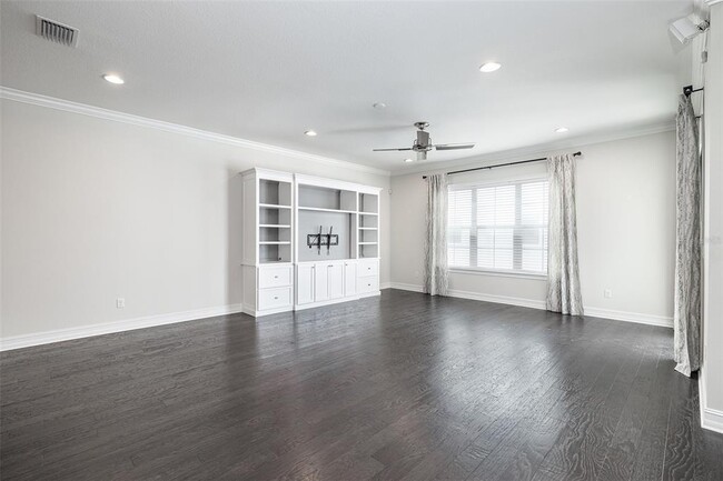 Building Photo - 222 S Audubon Ave