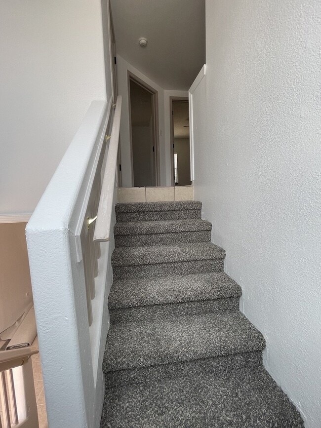 Building Photo - 12325 Tierra Arena Dr