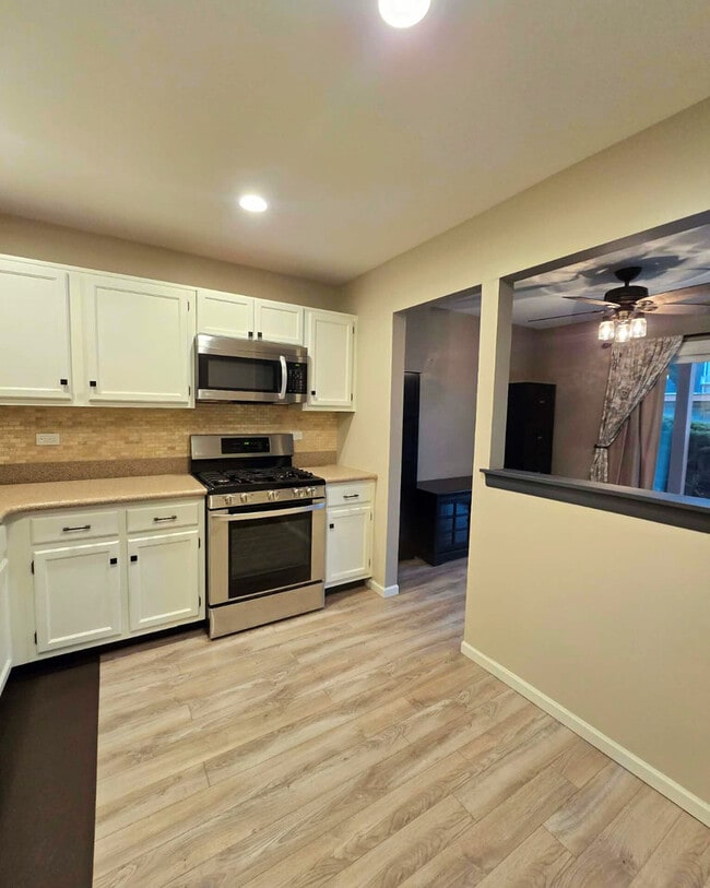 Building Photo - 7030 Park Ln Ct