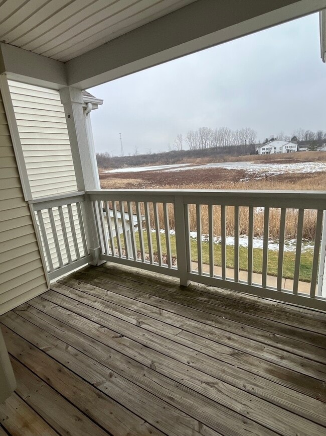 Building Photo - 1127 Silverstone Dr