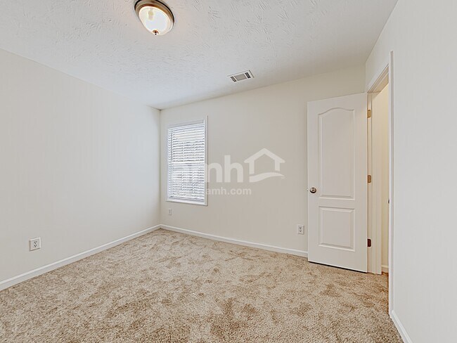 Building Photo - 2321 Temple View Court