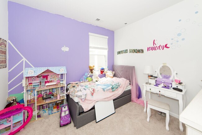 Building Photo - 3 Bedroom 2 Bath Home in Cane Bay Plantation - Summerville