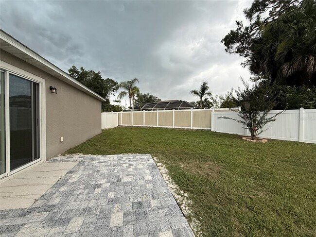 Building Photo - 44 Pineapple Dr