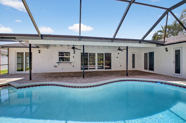 Building Photo - 17414 Spring Tree Ln