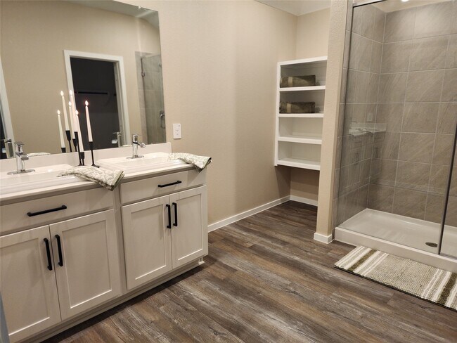 Building Photo - 27314 Oceanus Springs Dr