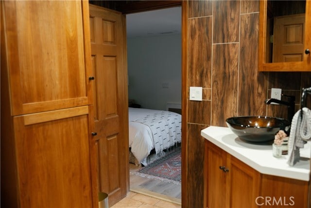 Building Photo - 16851 Hay Dr