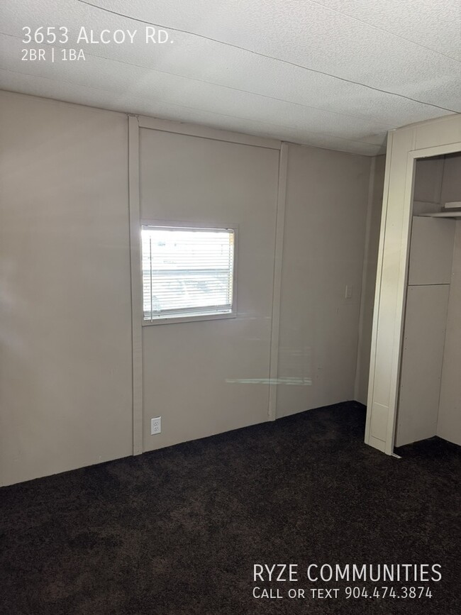 Building Photo - 3653 Alcoy Rd
