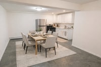 Building Photo - Large Renovated 2br/2bath in Charming Mountain Community (Heat Included)