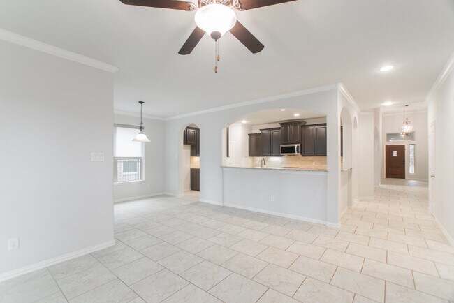 Building Photo - 11 Sawbridge Cir