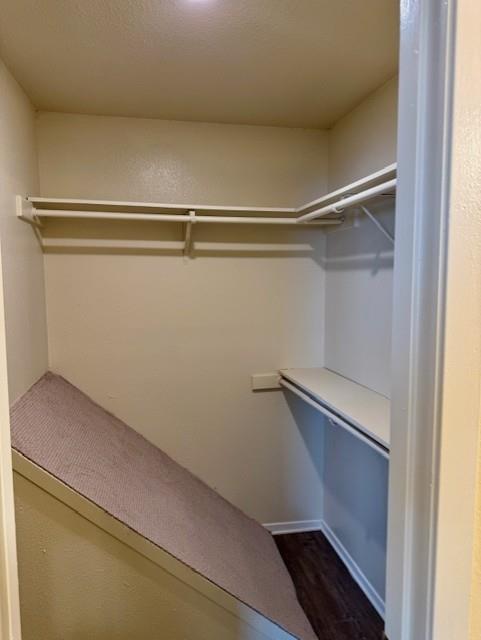 Building Photo - 1405 Summer Creek Dr