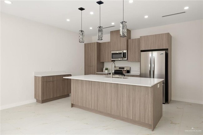 Building Photo - 17 Bicentennial Blvd