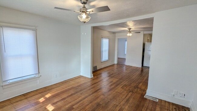 Building Photo - 3530 Ave A