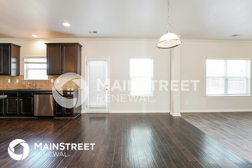 Building Photo - 6239 Baltusrol Terrace