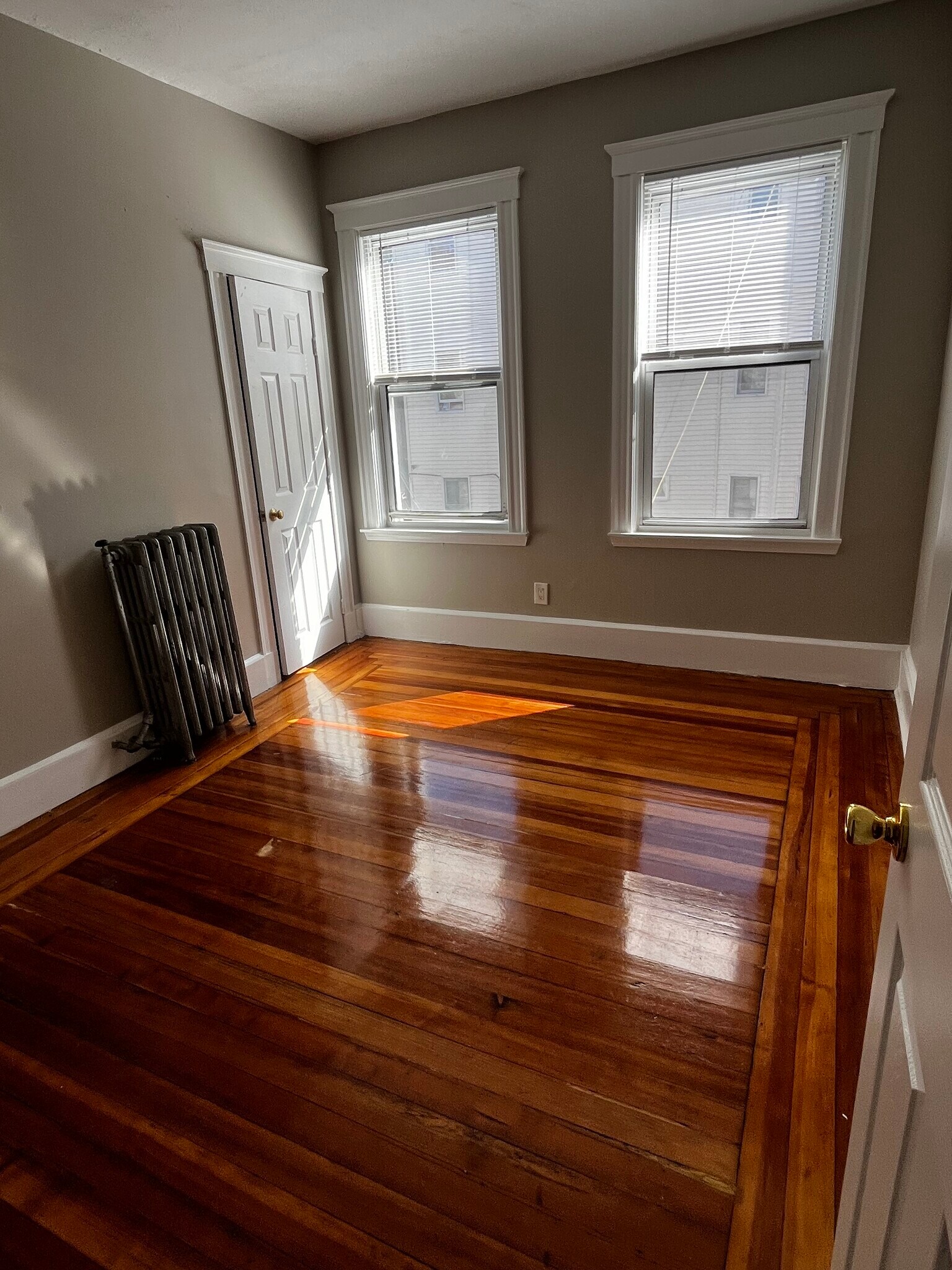 Building Photo - 62 Fayston St