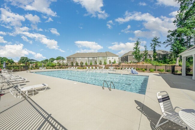 Building Photo - 3160 Lilac Grove Dr